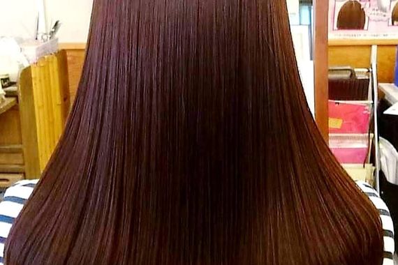 綺麗な髪の女性